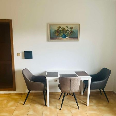 Apartman U Slunecnice Husinec  Экстерьер фото