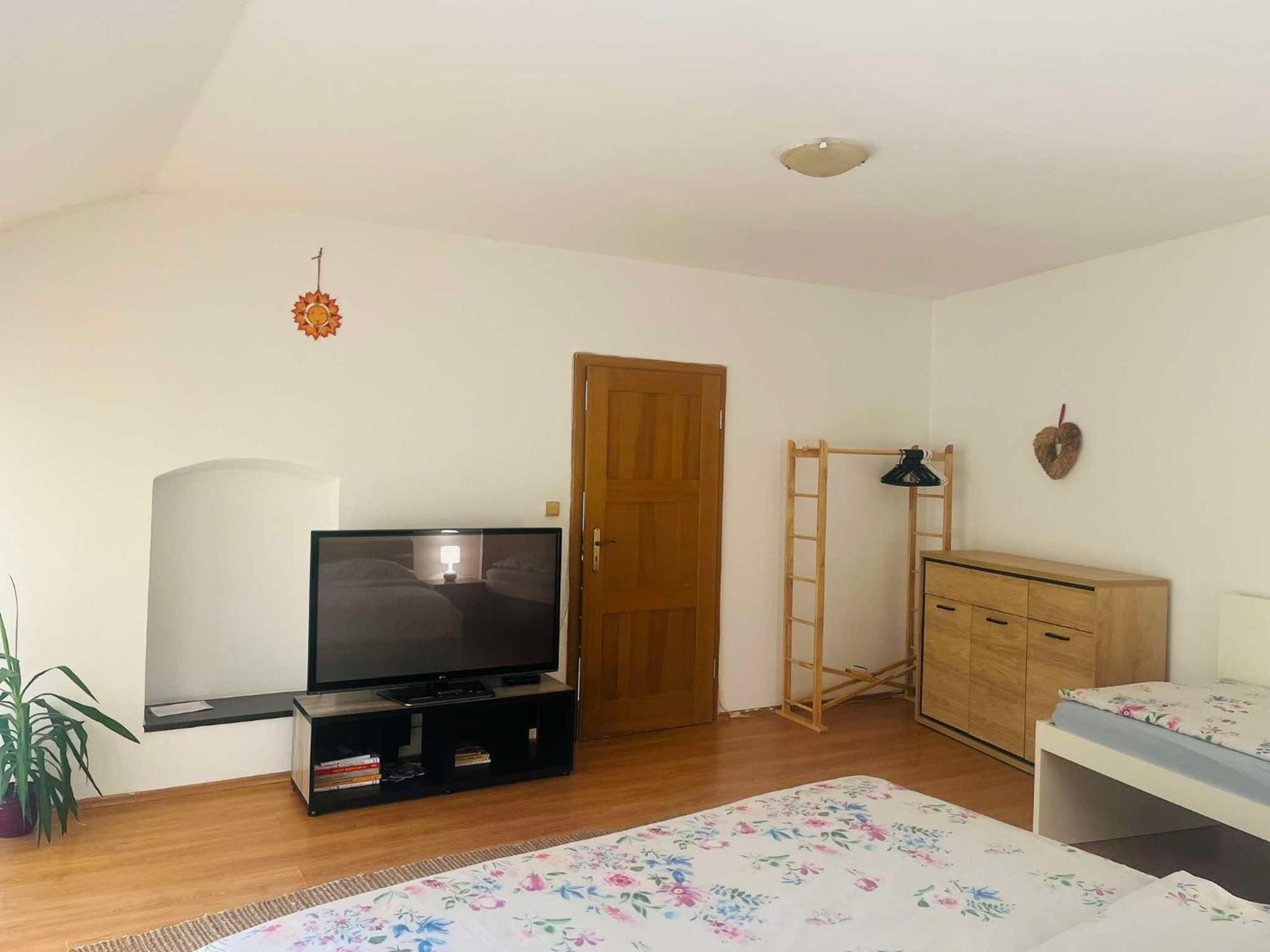 Apartman U Slunecnice Husinec  Экстерьер фото